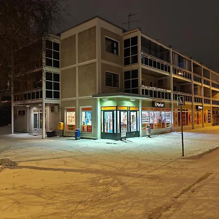 Appartement Kaupunkikoti Omalla Saunalla Sekae Laehellae Juna-asemaa, 100m Wifi *