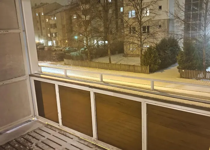 Appartement Kaupunkikoti Omalla Saunalla Sekae Laehellae Juna-asemaa, 100m Wifi